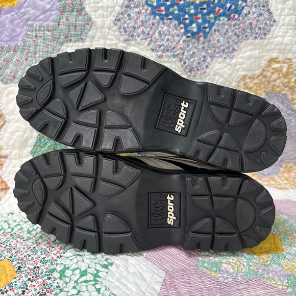 Vintage Nine West Chunky 90s Y2K Lace-up Sneaker Boots Size 6.5 - Picture 7 of 12